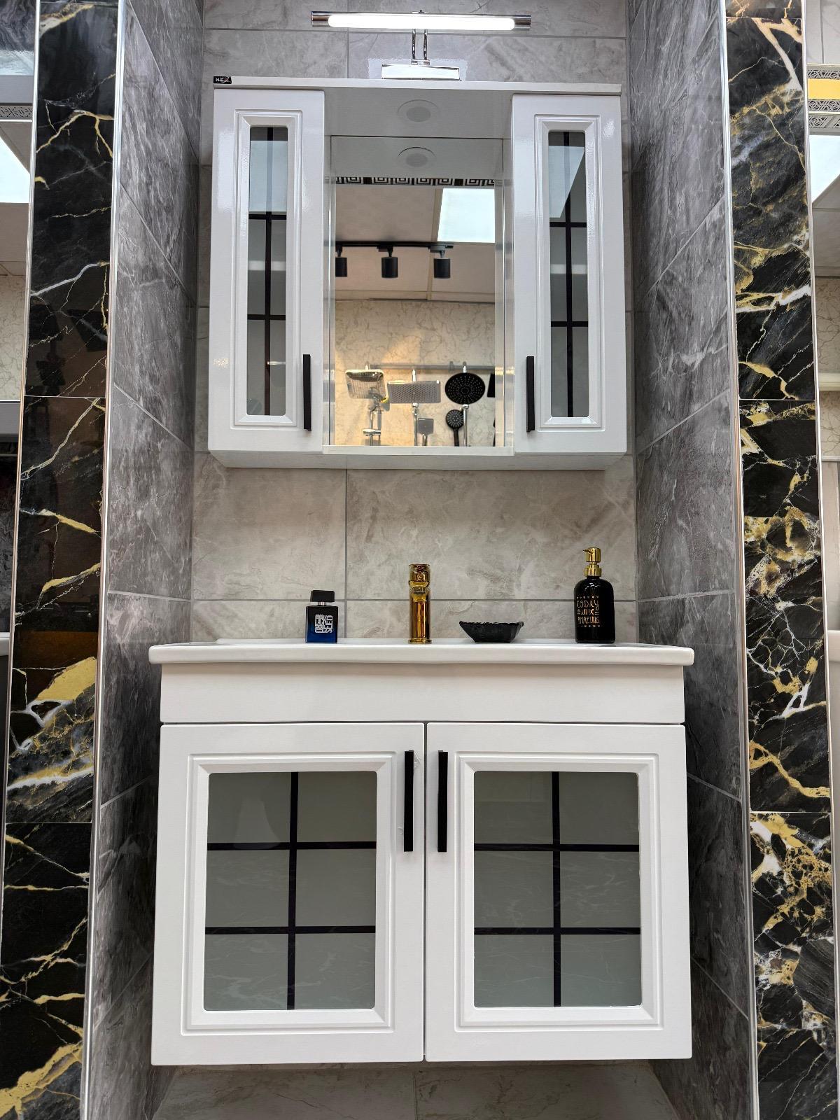 Evim Dekorasyon Banyo Dolabı 