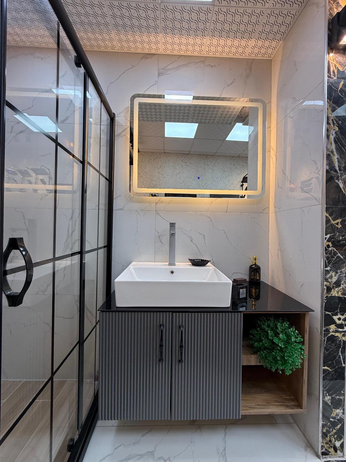 Evim Dekorasyon Banyo Dolabı